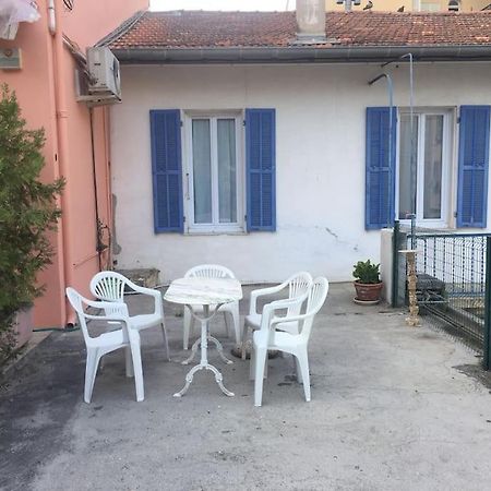 Vila Calme Et Tranquillite Et Un Soupir Menton Exteriér fotografie
